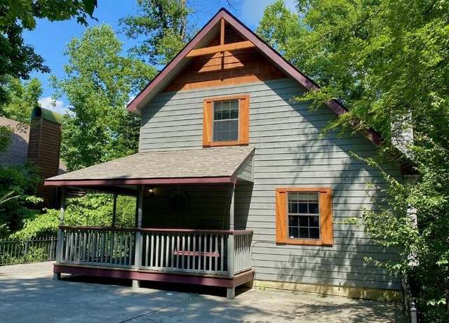Property at 2805 Forrest Way, Pigeon Forge, TN 37863, 3 beds, 3 baths