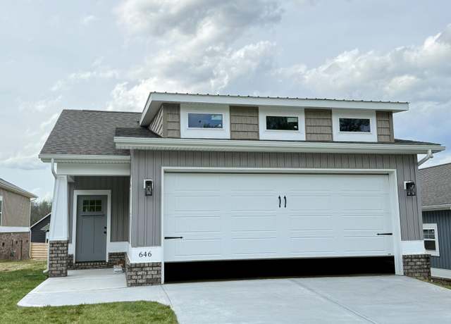 Property at 646 Johnson Est Ln, Sevierville, TN 37862, 3 beds, 2 baths