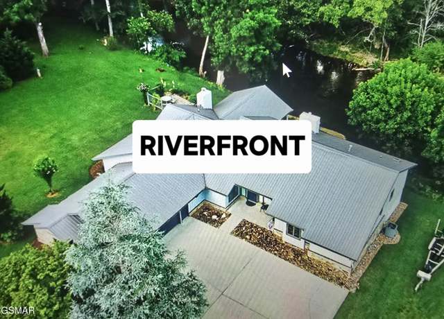 Property at 2257 Shinbone Road Rd, Sevierville, TN 37876, 3 beds, 3.5 baths