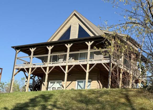 Property at 813 Wattle Blossom Way, Gatlinburg, TN 37738, 3 beds, 3 baths