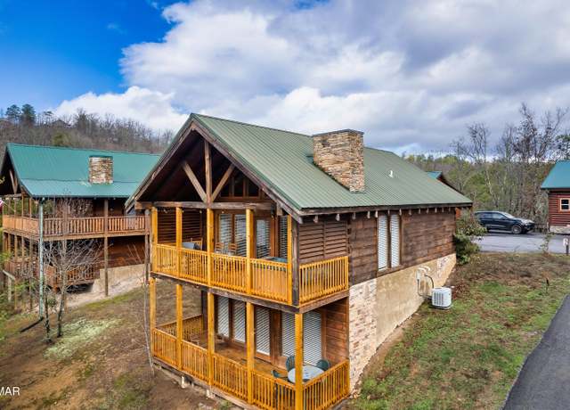 Property at 3229 White Falcon Way, Pigeon Forge, TN 37863, 2 beds, 2 baths