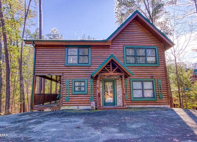 Property at 2809 Ridge Creek Cir, Sevierville, TN 37876, 4 beds, 3.5 baths