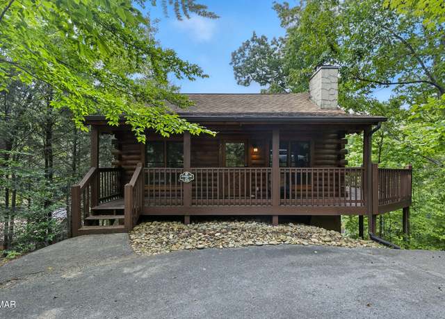 Property at 715 Aerie Way, Pigeon Forge, TN 37863, 2 beds, 2 baths