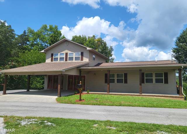 Property at 111 Cedar Hills Rd, Sevierville, TN 37862, 4 beds, 2 baths