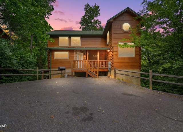Property at 430 Mountain Alpine Way Way, Pigeon Forge, TN 37863, 2 beds, 2.5 baths