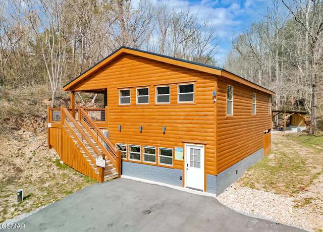 Property at 615 Lethco Way, Pigeon Forge, TN 37863, 2 beds, 2 baths