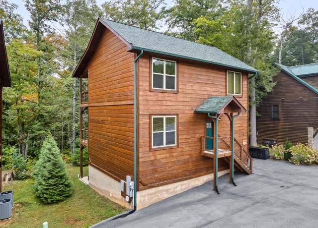 Property at 1206 Briar Patch Ln, Gatlinburg, TN 37738, 4 beds, 4 baths
