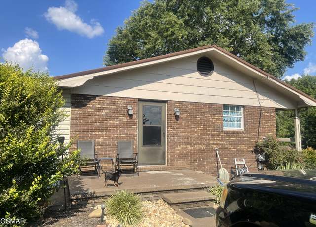 Property at 211 Circle Rd, Newport, TN 37821, 3 beds, 1 bath