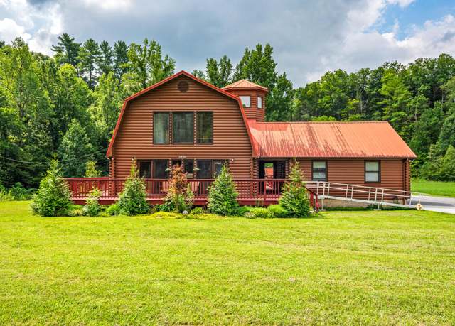 Property at 2930 Mcmahan Sawmill Rd, Sevierville, TN 37862, 3 beds, 3 baths