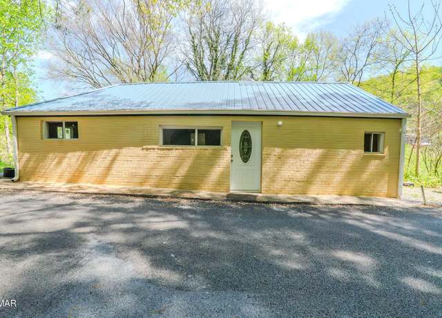 Property at 126 Turkey Rd, Powell, TN 37849, 3 beds, 2 baths