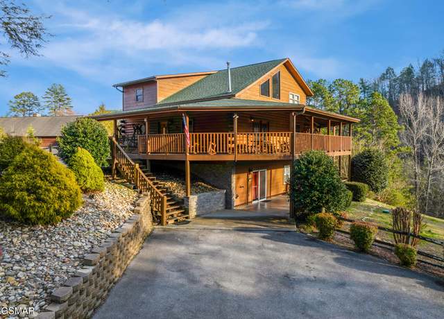 Property at 1469 Jobey Green Hollow Rd, Sevierville, TN 37876, 3 beds, 3.5 baths