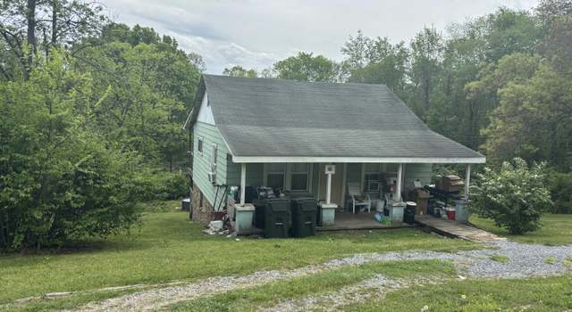 Photo of 576 Woodlawn Ave, Newport, TN 37821