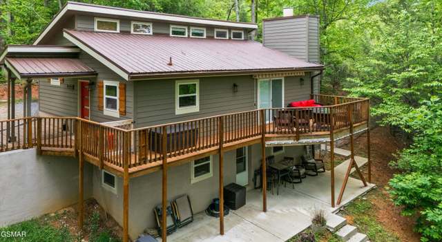 Photo of 216 Zoder Dr, Gatlinburg, TN 37738