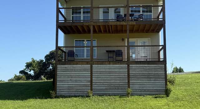 Photo of 3018 Easy Going Ln, Newport, TN 37821