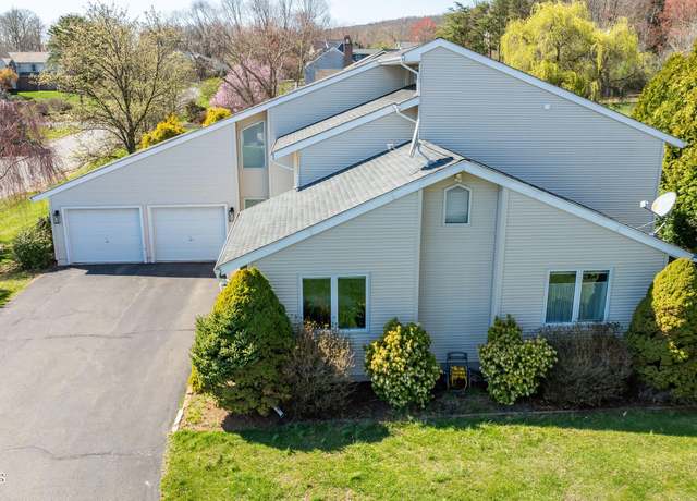 Property at 87 Lindsey Ave, Danville, PA 17821, 4 beds, 3.5 baths