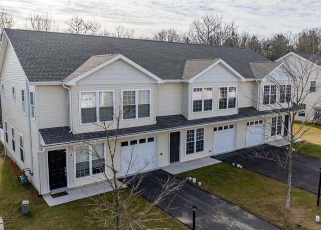 Property at 14 Nicole Ln, Hazleton, PA 18201, 3 beds, 2.5 baths