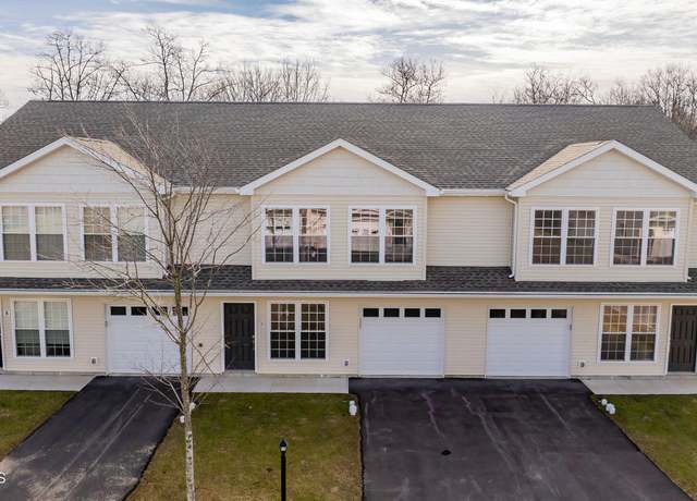 Property at 10 Nicole Ln, Hazleton, PA 18201, 3 beds, 2.5 baths