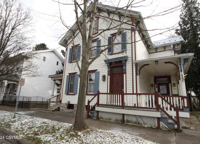 Property at 533 Market St, Mifflinburg, PA 17844, 4 beds, 4.5 baths