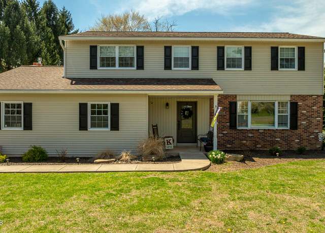 Property at 1214 Oak St, Bloomsburg, PA 17815, 4 beds, 2.5 baths