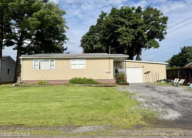 Property at 210 Walnut St, Lewisburg, PA 17837, 2 beds, 1 bath