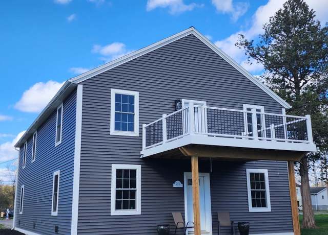 Property at 202 E Pine St, Selinsgrove, PA 17870, 3 beds, 2 baths