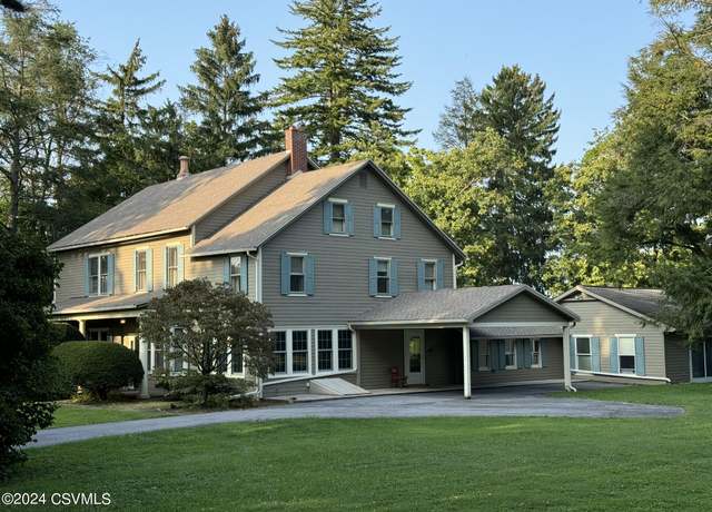 Property at 130 S 13th St, Lewisburg, PA 17837, 4 beds, 3.5 baths