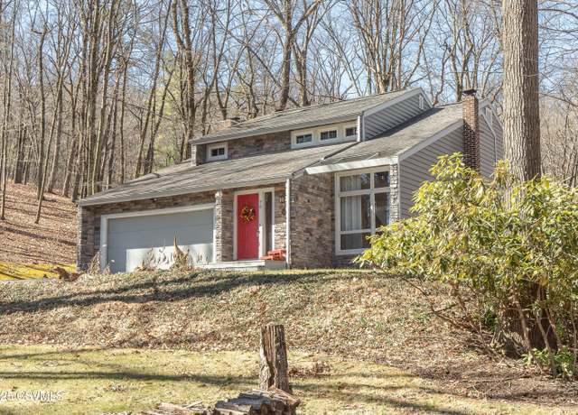 Property at 70 Fox Ridge Ln, Winfield, PA 17889, 3 beds, 2.5 baths