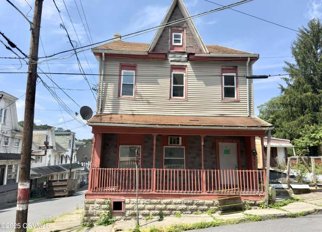 Property at 102 N Vine St, Shamokin, PA 17872, 4 beds, 2 baths