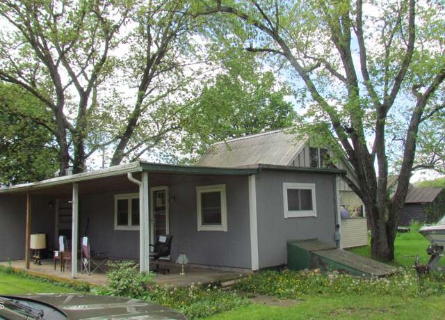 Property at 510 Park St, Benton, PA 17814, 2 beds, 1 bath