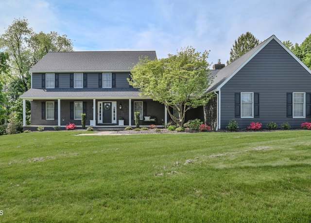 Property at 1301 Monroe Ave, Lewisburg, PA 17837, 4 beds, 4.5 baths