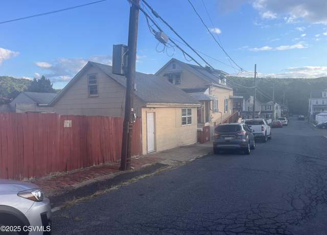 Property at 401 Clay St, Ranshaw, PA 17866, 3 beds, 1 bath
