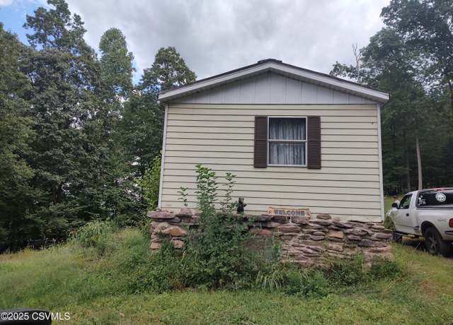 Property at 21 Stage Coach Ln, Nescopeck, PA 18635, 2 beds, 1 bath