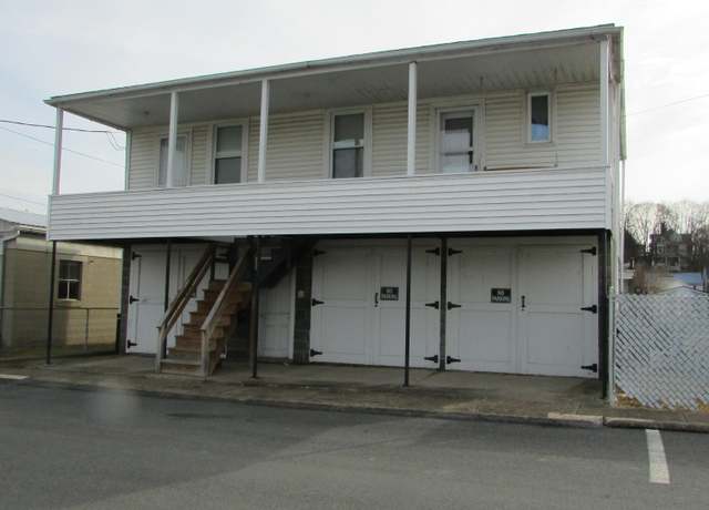 Property at 526 Kreamer Ave, Sunbury, PA 17801, 2 beds, 1 bath