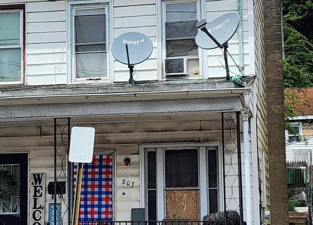 Property at 807 W Walnut St, Coal Township, PA 17866, 4 beds, 1 bath