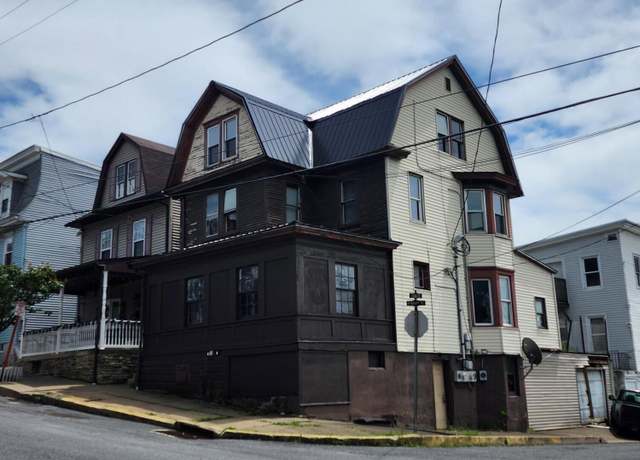 Property at 800 E Sunbury St, Shamokin, PA 17872, 4 beds, 2 baths