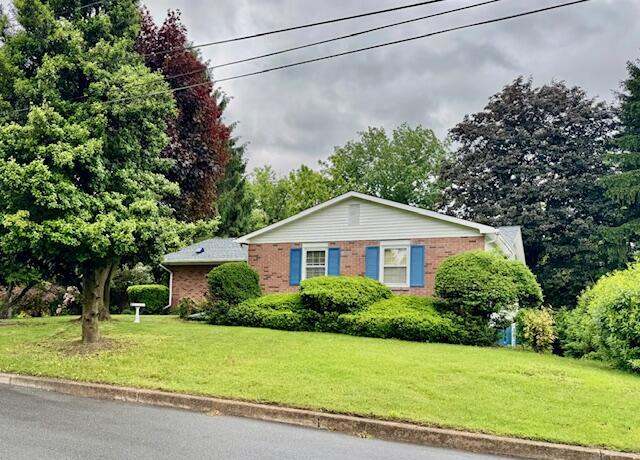 Property at 97 Elliott Dr, Northumberland, PA 17857, 4 beds, 2 baths