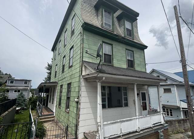 Property at 12 S Grant St, Shamokin, PA 17872, 5 beds, 1 bath