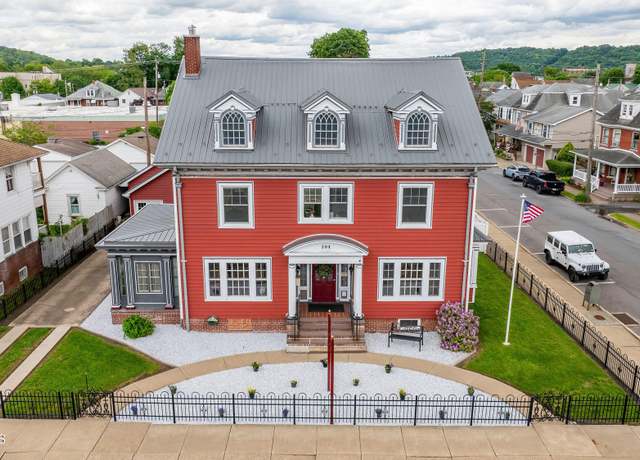 Property at 204 N Front St, Sunbury, PA 17801, 4 beds, 3.5 baths