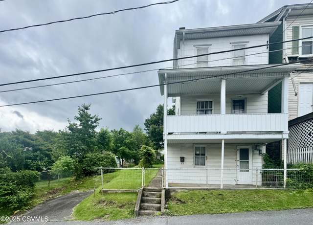 Property at 1442 Hemlock St, Coal Township, PA 17866, 4 beds, 1 bath