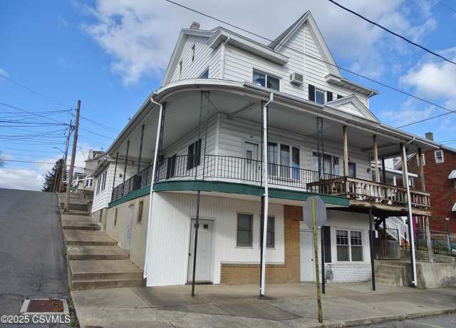 Property at 349 W 2nd St, Mt. Carmel, PA 17851, 3 beds, 1.5 baths