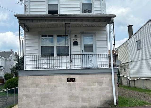 Property at 319 W Butternut St, Mt. Carmel, PA 17851, 2 beds, 2 baths