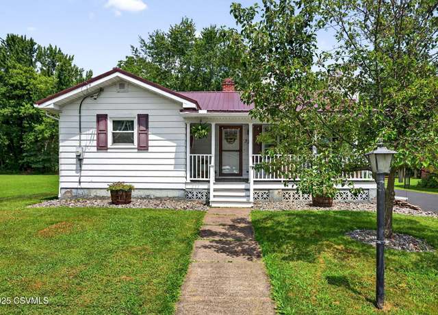 Property at 320 Crabapple Ln, Bloomsburg, PA 17815, 3 beds, 1.5 baths