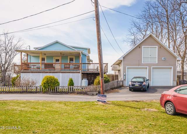 Property at 101 Creek Rd, Selinsgrove, PA 17870, 2 beds, 1.5 baths