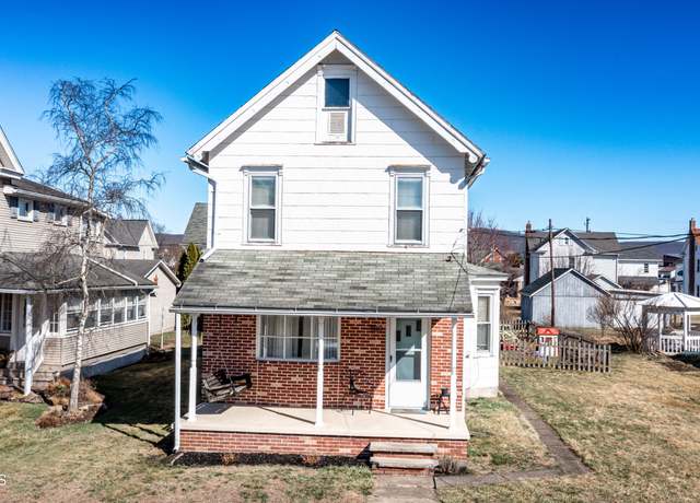 Property at 409 W 5th St, Nescopeck, PA 18635, 3 beds, 1.5 baths