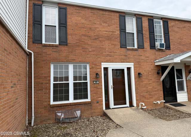 Property at 45 Montgomery Village Ln, Danville, PA 17821, 2 beds, 1.5 baths