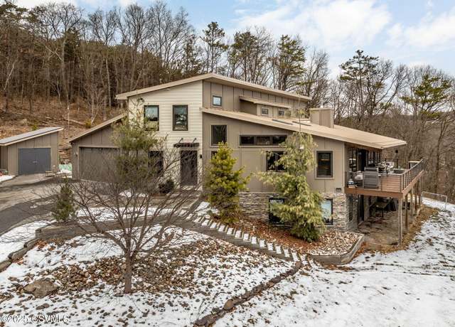 Property at 46 Water Tower Ln, Danville, PA 17821, 3 beds, 4 baths