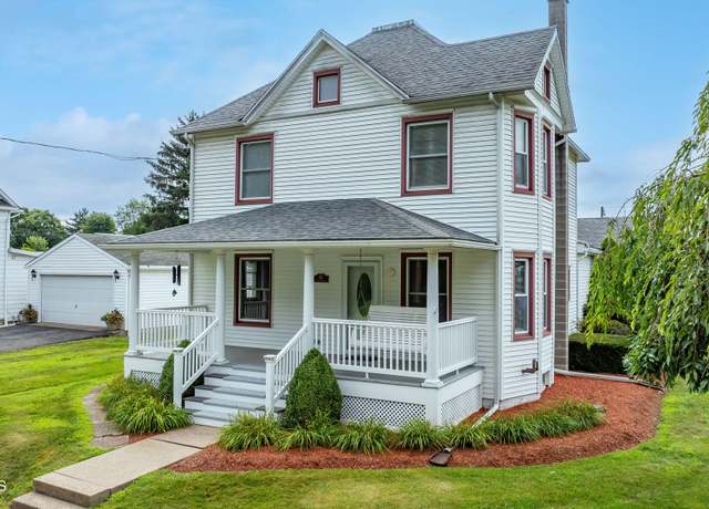 Property at 125 W First St, Mifflinville, PA 18631, 3 beds, 1.5 baths
