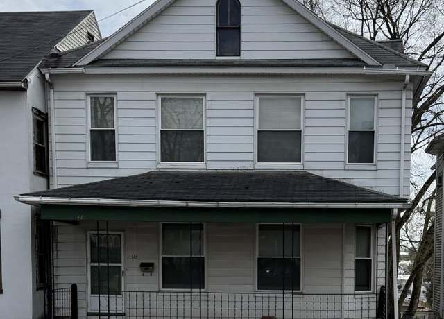 Property at 142 Broadway St, Milton, PA 17847, 3 beds, 1.5 baths