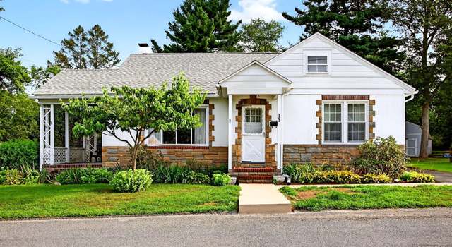 Photo of 303 Baylor Rd, Watsontown, PA 17777