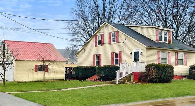 Photo of 118 Kreamer Ave, Middleburg, PA 17842